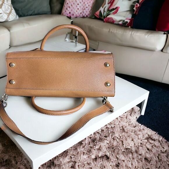 MICHAEL KORS LARGE SAFFIANO LEATHER HAMILTON TOTE/SATCHEL PEANUT - Picture 4 of 7